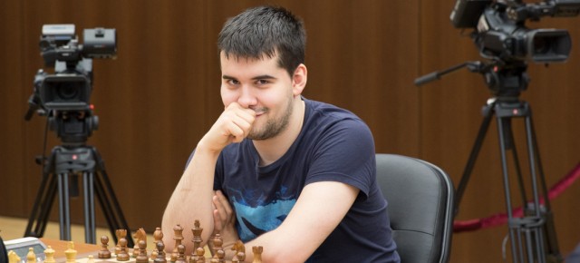 2nd day review: Ian Nepomniachtchi is two points ahead of the nearest rivals at the FIDE World Rapid and Blitz Championships